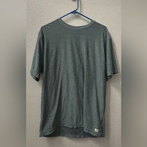 Vuori Large Men’s